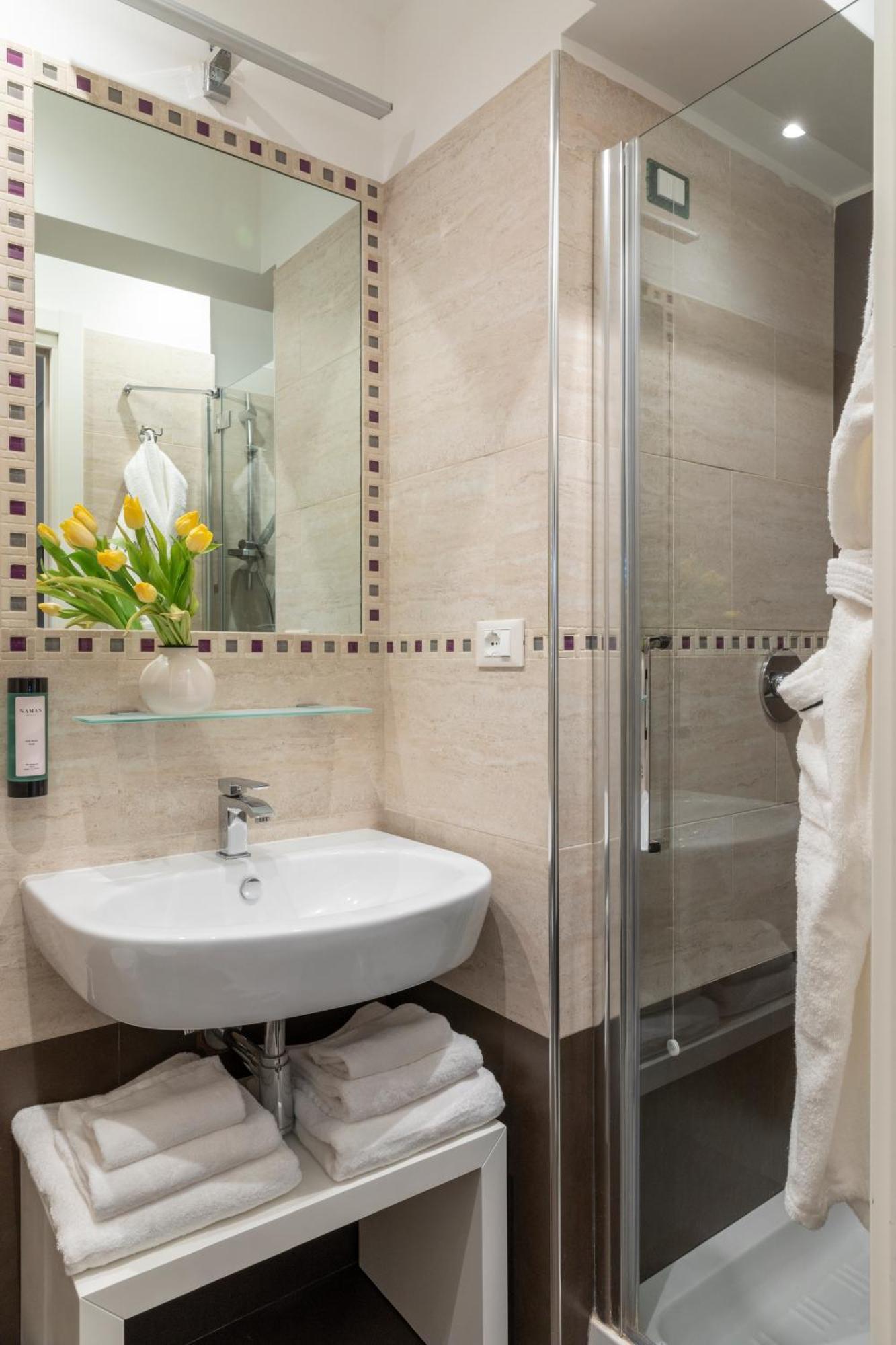 Naman Hotellerie - Spagna Rome Extérieur photo
