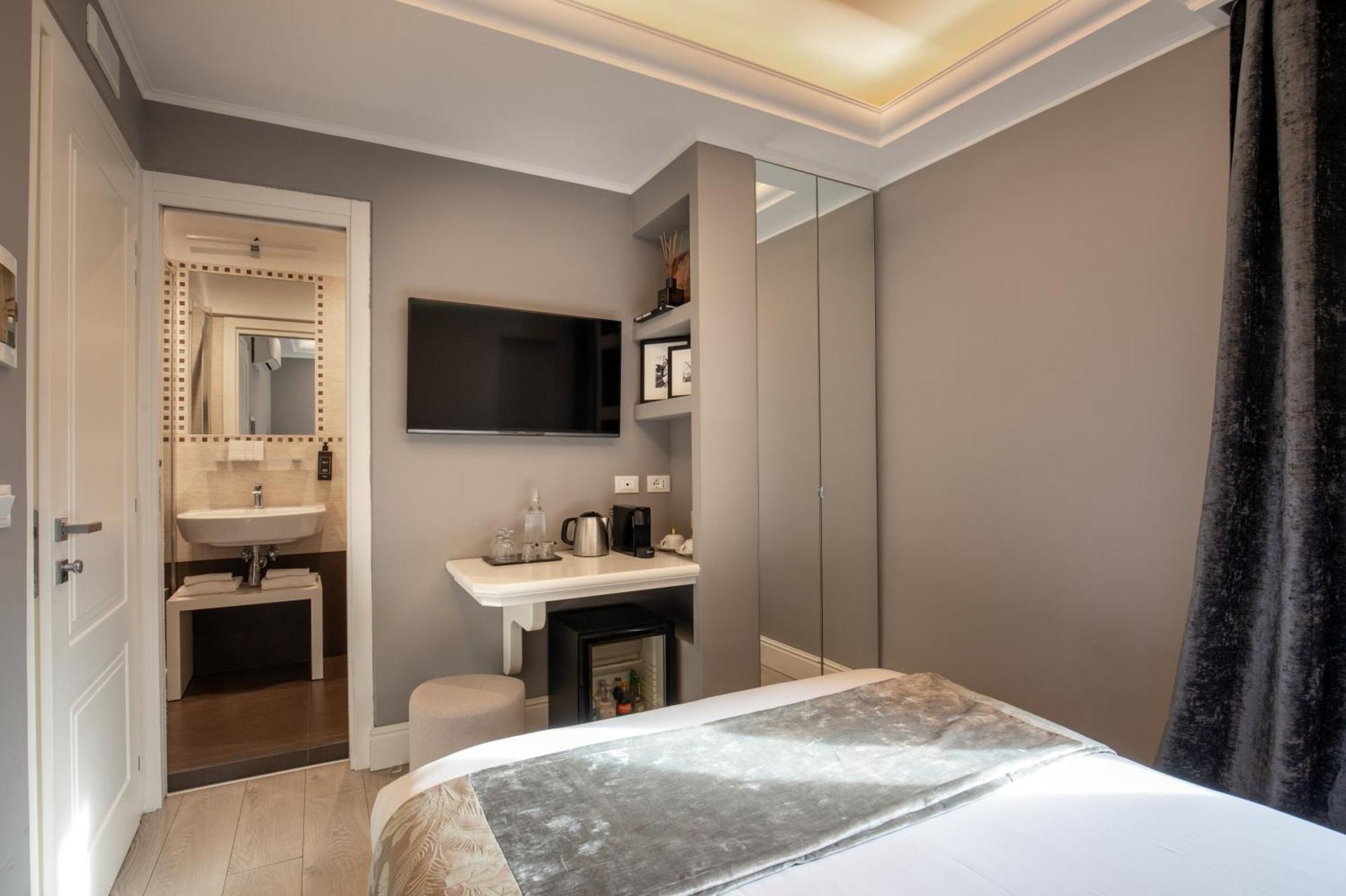 Naman Hotellerie - Spagna Rome Extérieur photo